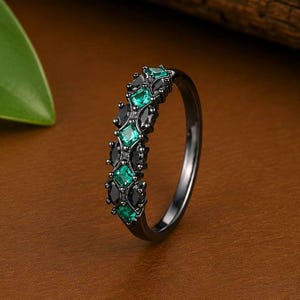 Emerald Green Eternity Ring | Black Gold Wedding Band | Art Deco Stackable Ring | Gothic Promise Ring | Anniversary Gift for Her