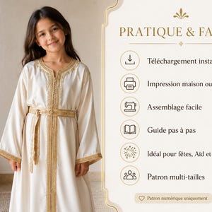 Peut inclure: Une jeune fille porte une robe crème avec des broderies dorées et une ceinture assortie. La robe a des manches longues et un col en V. L'image comprend également le texte "PRATIQUE & FACILE" et d'autres informations sur le produit.