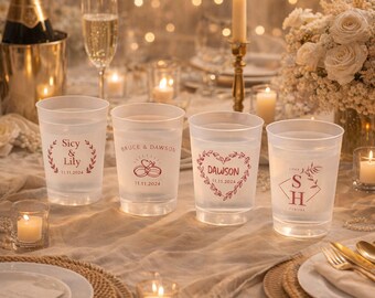 Gobelets en plastique dépoli personnalisés pour enterrement de vie de jeune fille, nom et date personnalisés en finition mate, parfaits pour les cadeaux de mariage