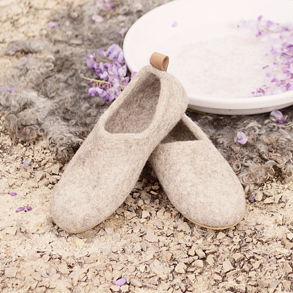 Felted wool clogs just beige - organic eco friendly cream unisex slippers - felted slippers - handmade felt wool house shoes