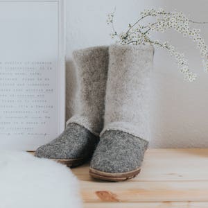 Boiled wool shoes from organic wool with rubber soles and knitted uppers 画像 7