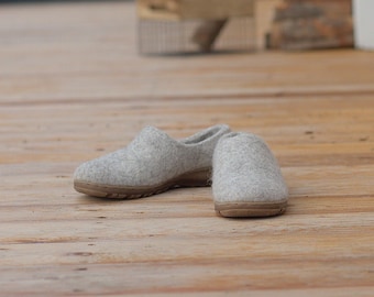 Beige felt wool shoes, felted boiled wool clogs in size EU38/US womens 8