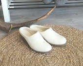 Comfy heels in white wool - felted minimalist shoes - white wool bridal wedges