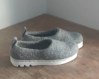 Gray Wool Felted Shoes: Sporty Women's Sneakers (EU39/US 8.5)