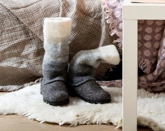 Ombre wool felted women snow boots