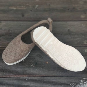 Sportieve, gevilte damesschoenen met flexibele zool van cappuccinowol