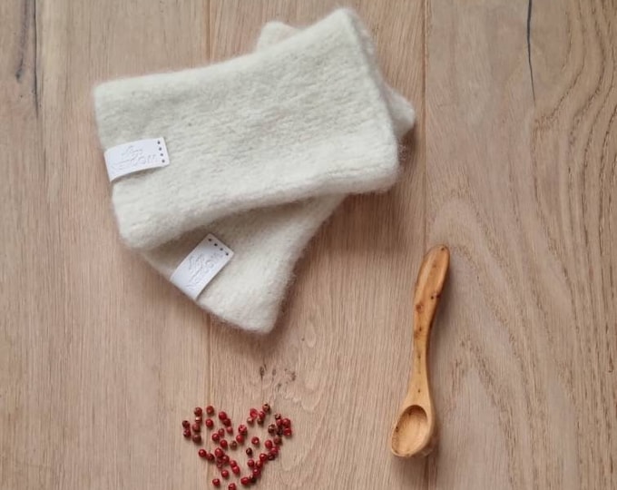 Legwarmers/ wristwarmers