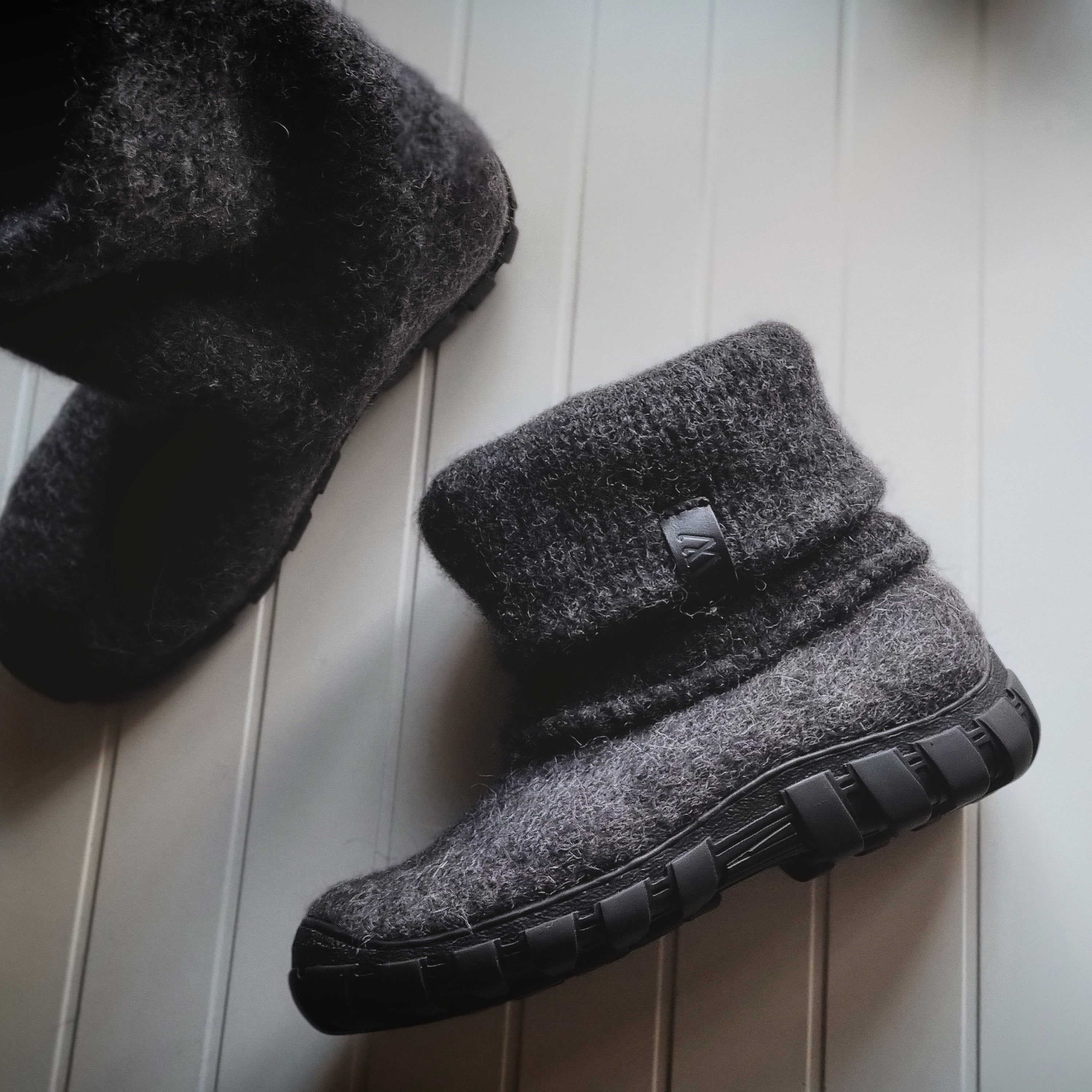 Mens felt best sale boots