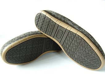 Thin soles for women or men shoes from sturdy natural rubber