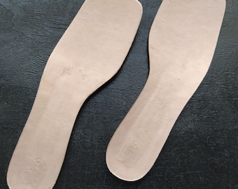 Semelles intérieures à cambrion pour la fabrication de chaussures, pointures femme, carton Perepons et cambrion en métal