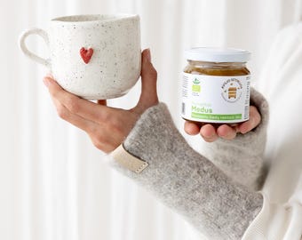 Handmade Giftbox: Wool Wrist Warmers, Organic Lithuanian Honey, Ceramic Tea Mug