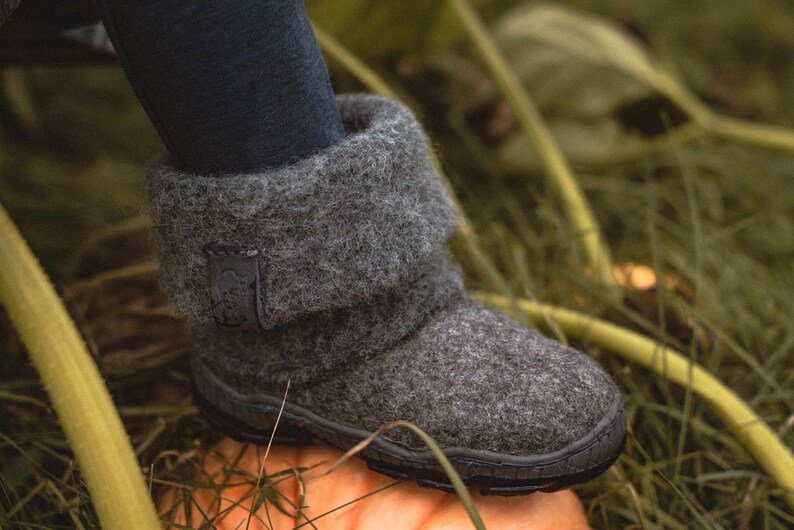 READY to SHIP in size EU 27/Us toddler 10.5 Kids' boots from grey organic wool with durable rubber soles image 6