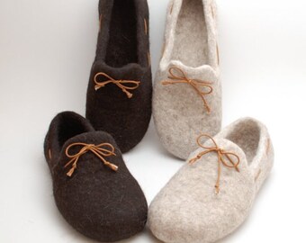 Felt slipper loafers set of 2 pairs - handmade natural organic wool slippers - eco wedding gift