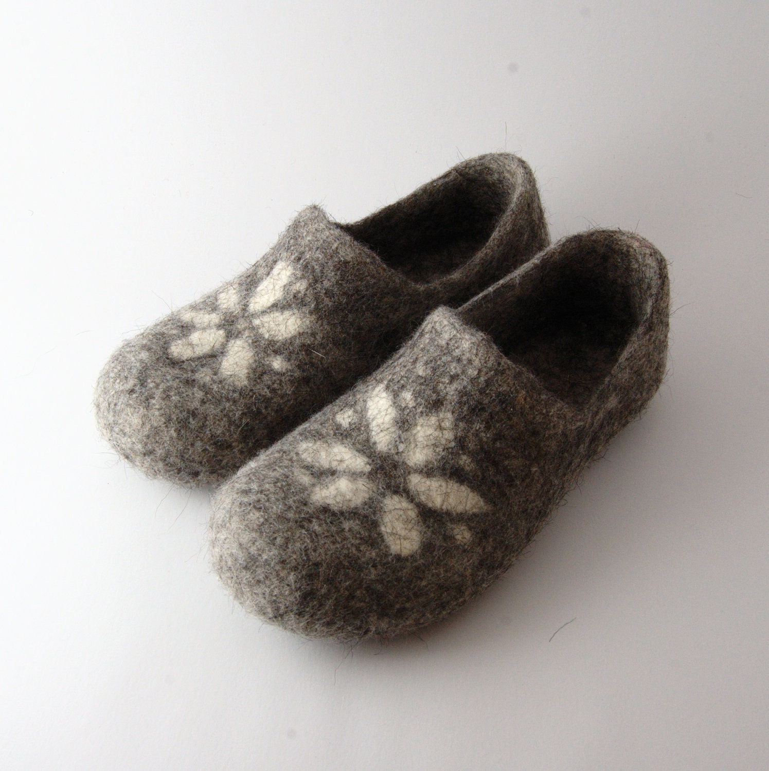 wool felt clogs