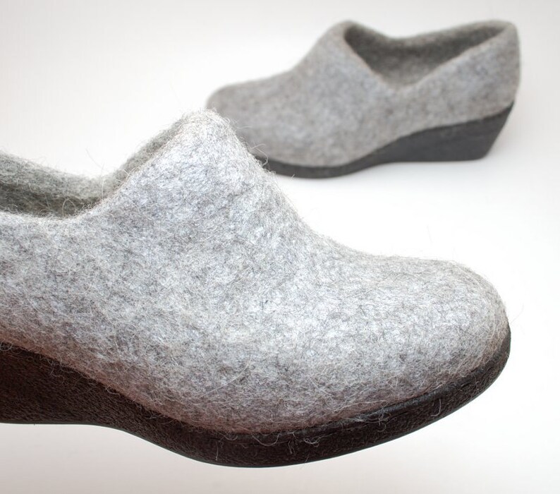 Women/'s Grey Ankle Boots with Heel felted