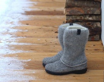 Felt boots natural gray black - felted winter wool boot valenki