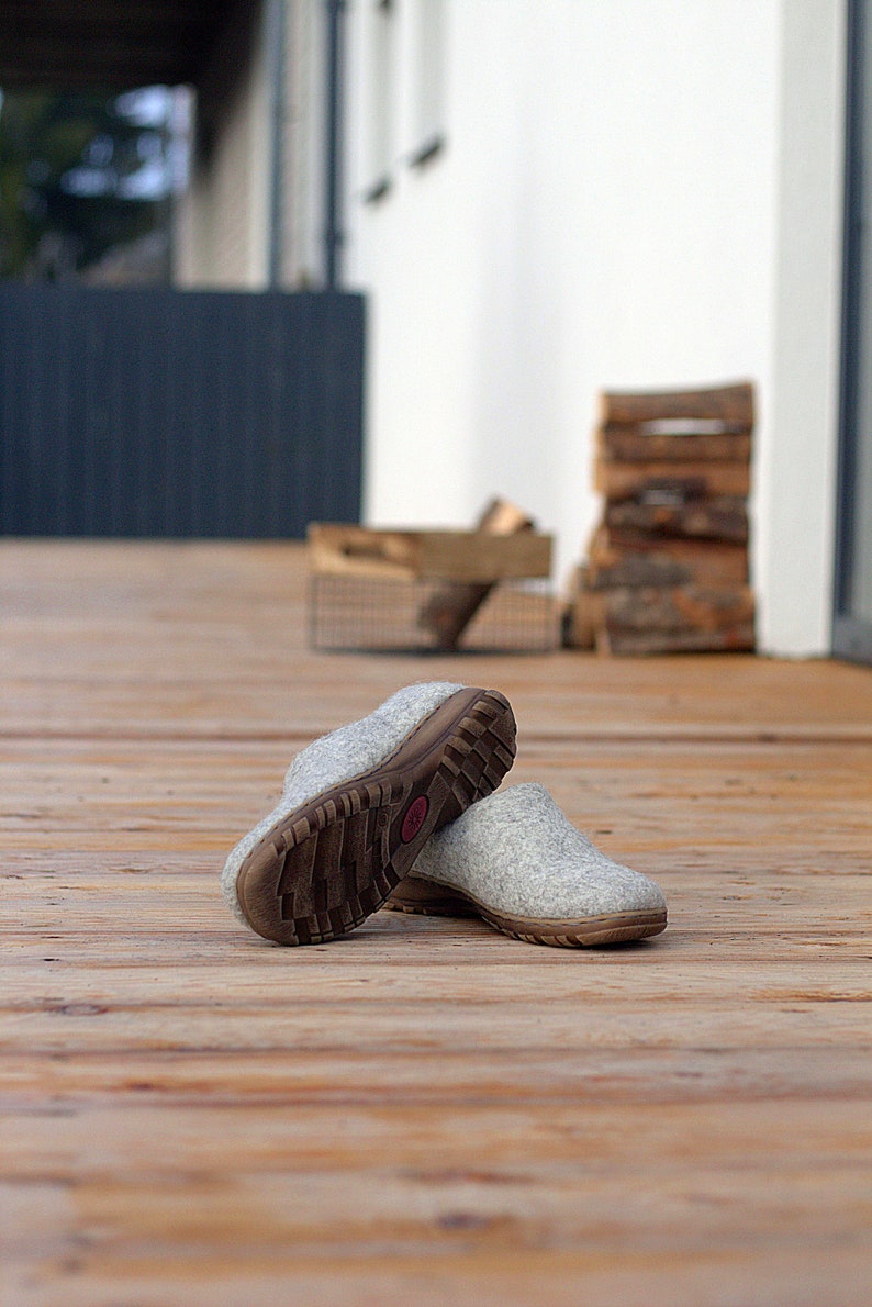 wool felt clogs
