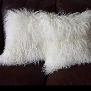 14&quot; Mongolian Lamb Fur  Natural White Decorative Modern Contemporary Fur Pillow