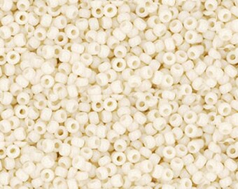 11/0 TOHO rocailles, ondoorzichtig lichtbeige (10 g) TR-11-51