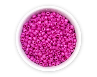 3mm size 8/0 Seed beads 20g Opaque bright magenta pink coated Czech rocailles NR 331-19001-16A26