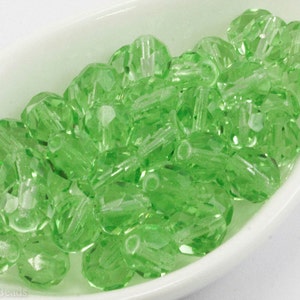 8 mm Green Fire Poolse kralen (20) Tsjechisch facetgeslepen glas 8 mm ronde bol 50010 3-kaste tsjechische kralen