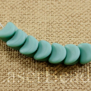 20 Stück Unregelmäßige blaue Perlen 9 mm gefrostete blaue Glasperlen | Wawe Kette böhmische Glasperlen | Matte Opaque Spacer Glasperlen von czechbeads