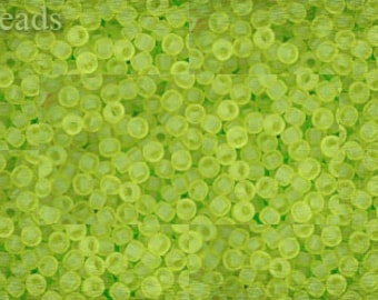 Gefrostete Lime Green TOHO Rocailles, Größe 11/0 (10g) TR-11-4F