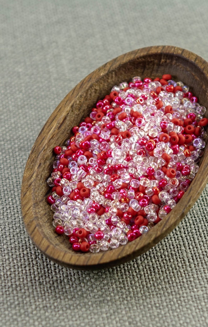 20g Czech seed beads Mixed red white seed beads MIX-3 Czech rocailles Seed bead soup 90 seed beads