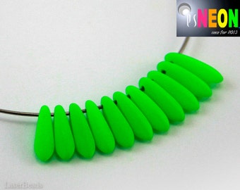 Neon Green Dagger Beads, 10mm Czech Glass, UV Active (50)