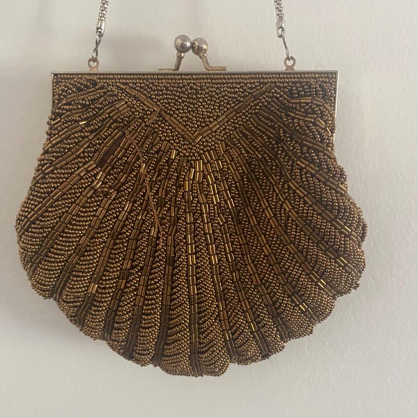 Vintage 1950s Walborg Beaded Clamshell Purse – Bronze Gold Seed Bead Clutch
