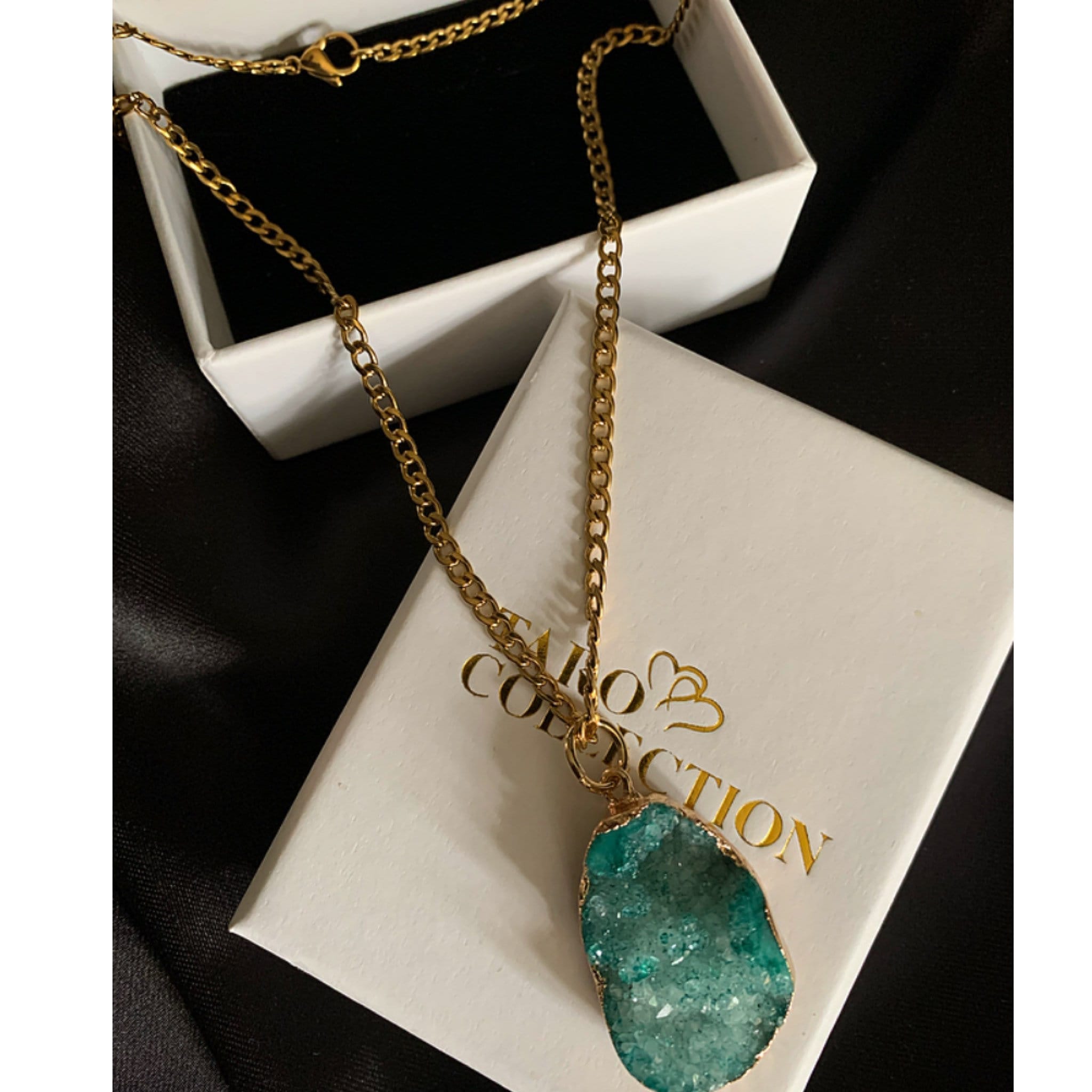 Natural Druzy Agate Pendant Necklace 