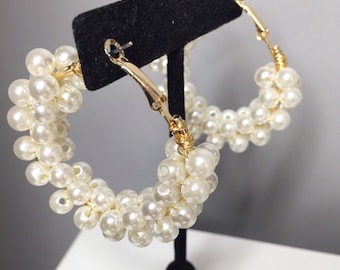 Small Pearl Gold Hoops, Pearls Jewellery,  Hoop Earrings, Gold Hoops, Gold Hoops Pearl Earring, Hoops, Pearl Hoops, pearl jewelry