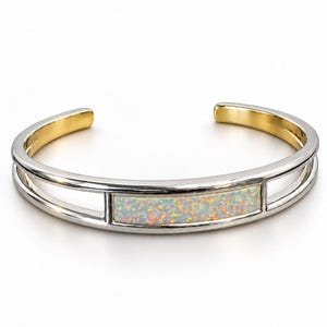 Brazalete tipo puño de ópalo bicolor, interior de rodio blanco y oro, brazalete moderno.