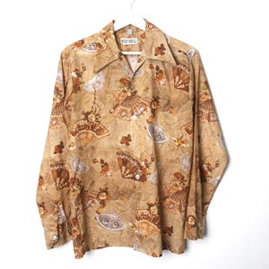 vintage 1970s DISCO big collar NYC San Fran shimmer GOLD disco button down shirt -- size Medium - Free shipping U.S.A