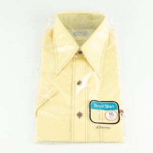 Vintage DEADSTOCK yellow contrast stitch short sleeve 1950s 60s button down shirt -- MEN&#39;S size extra small