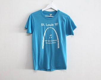 vintage St. LOUIS baby blue SOFT vintage 1987 ARCH t-shirt "First Baptist Church" seminar t-shirt -- size small