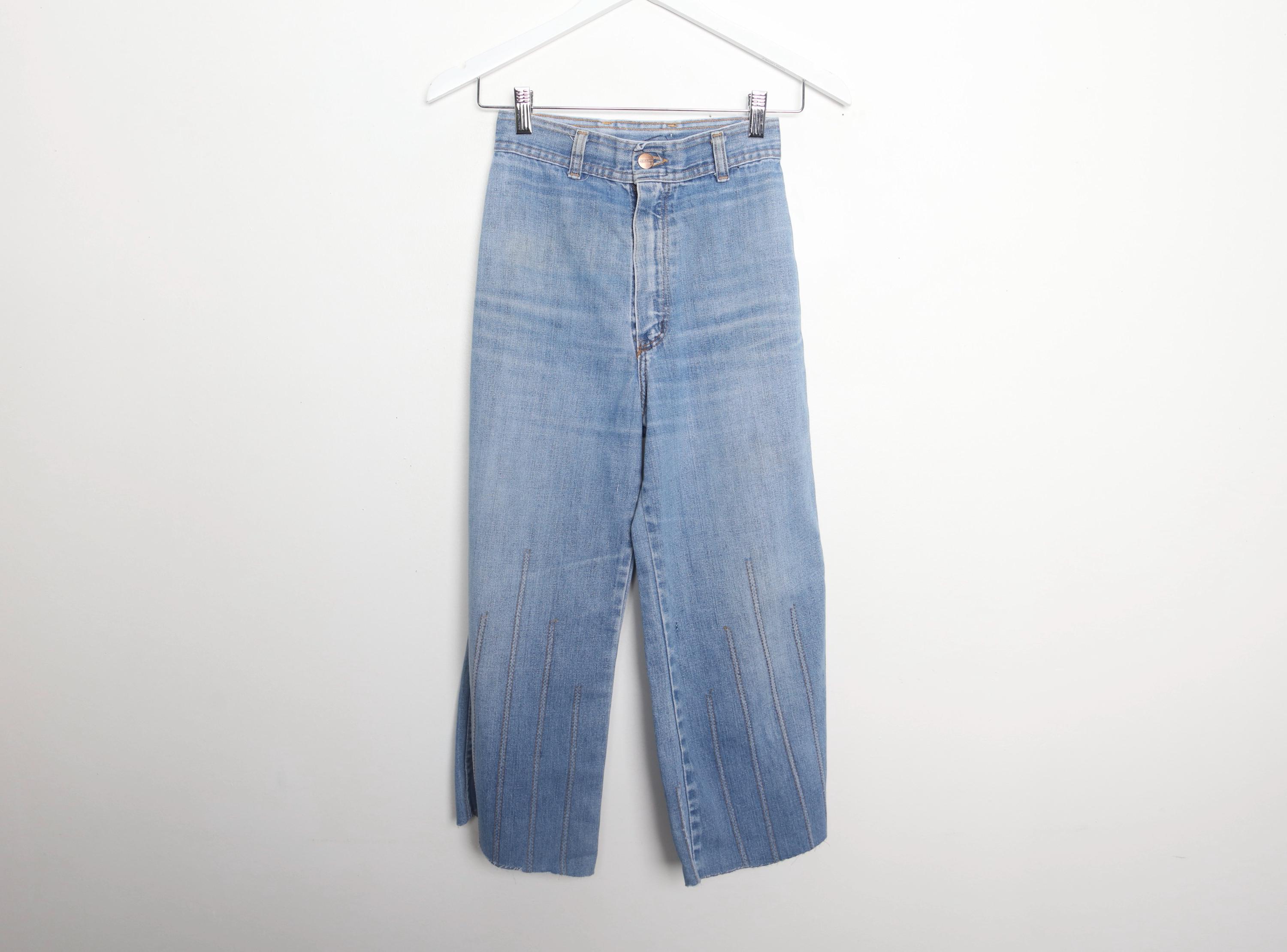 vintage DENIM capri pants orange stitching MAVERICK brand 1970s size extra small cut off WIDE leg capris -- Free shipping U.S.A