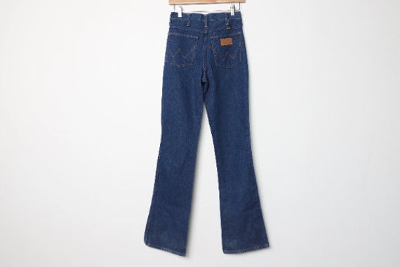 VTG 70s DEADSTOCK UNWORN STOCK WRANGLER BLUEBELL INDIGO STRAIGHT JEANS 25W 34L