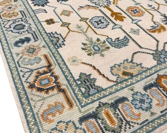 Exquisiter Wolle Oushak Teppich - Elfenbein, Blau & Rost Traditioneller Orientteppich für Wohnzimmer oder Schlafzimmer