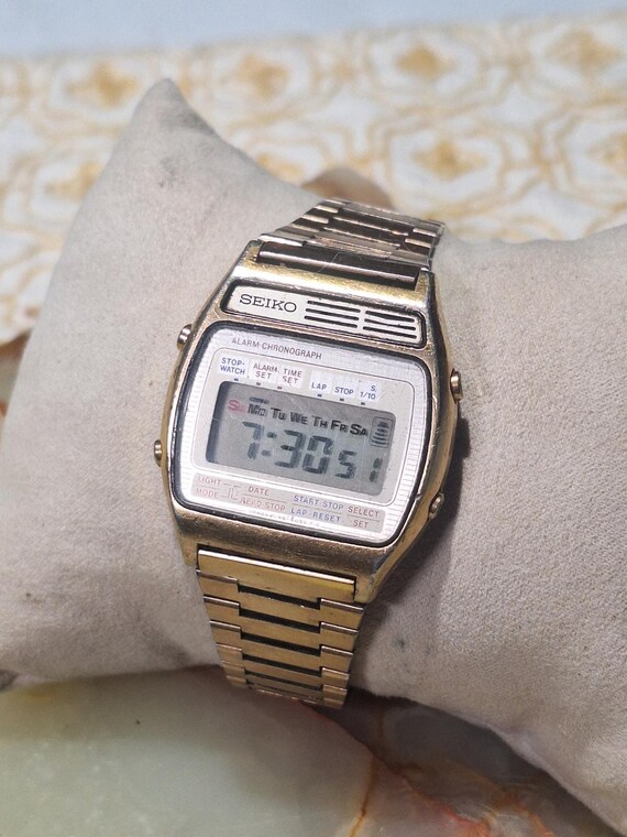 SEIKO / A158-502A セイコー デジタル SEIKO / A158-502A | UTDESIGN