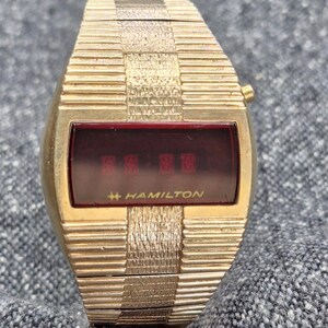 Hamilton QED LED digitalklocka 993276 fungerande 865 10K guldöverlägg barkarmband