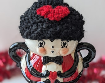 Johanna Parker Inspired Spider Owl Snowman Mug Hat Topper Tiered Tray Decor Accessories Black Red Heart Display Valentine Unique Cozy Decor