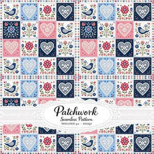 Op de afbeelding: Een naadloos patchworkpatroon met een raster van vierkanten met herhalende motieven van witte kanten harten, blauwe vogels en rode en blauwe bloemstukken op een lichtblauwe, donkerblauwe en roze achtergrond. De tekst luidt Patchwork Seamless Pattern.