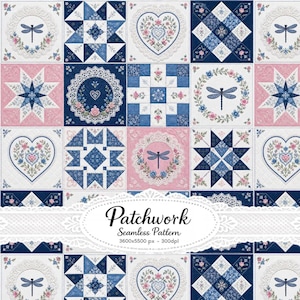 Pode incluir: Um padrão de patchwork sem costuras com uma grelha de quadrados com motivos florais azuis, brancos e cor-de-rosa, corações, estrelas e libélulas. O design inclui uma etiqueta branca central com o texto Patchwork Seamless Pattern 3600x5500 px - 300dpl.