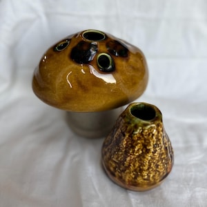 Vintage Achill Pottery Flower Frog & Matching Vase | Irish Studio Pottery | Mid Century Floral Arrangement Set | Collectible Ireland