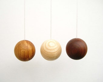 Wooden Ball Light Pull