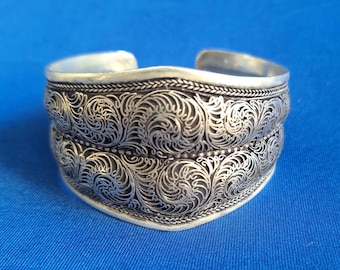 Nepalese and Tibetan handmade bracelet.