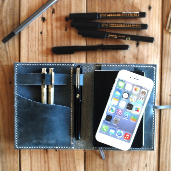 iPhone 7 cover. Travel journal cover. Bluish gray Iphone 7 leather case. Travel accessories. Iphone 7 case. Moleskine and iPhone organizer