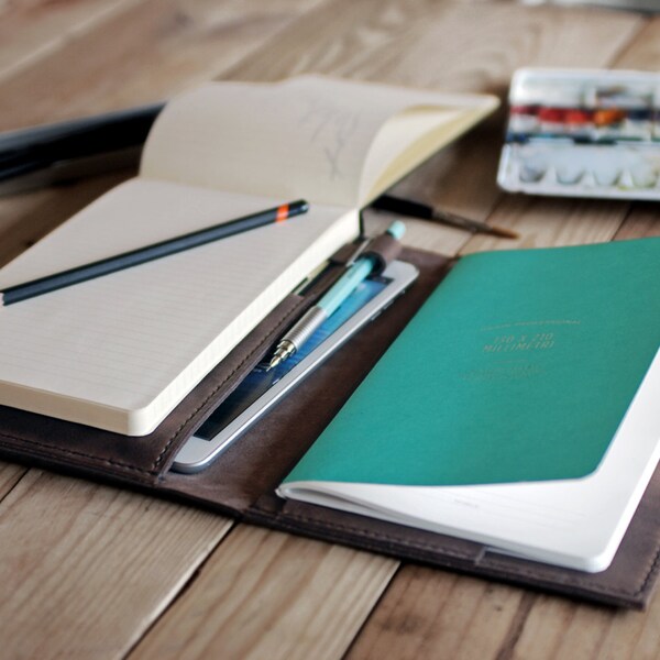 Ipad Mini and A5 Notebook leather case. A5 Notebook and iPad organizer Agenda organizer. Leuchtturm leather cover. Travel gift Journal cover