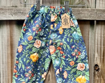 Pantalones con estampado floral azul / Hechos a mano 6-12 meses / 100% algodón / Pantalones Anna Banana